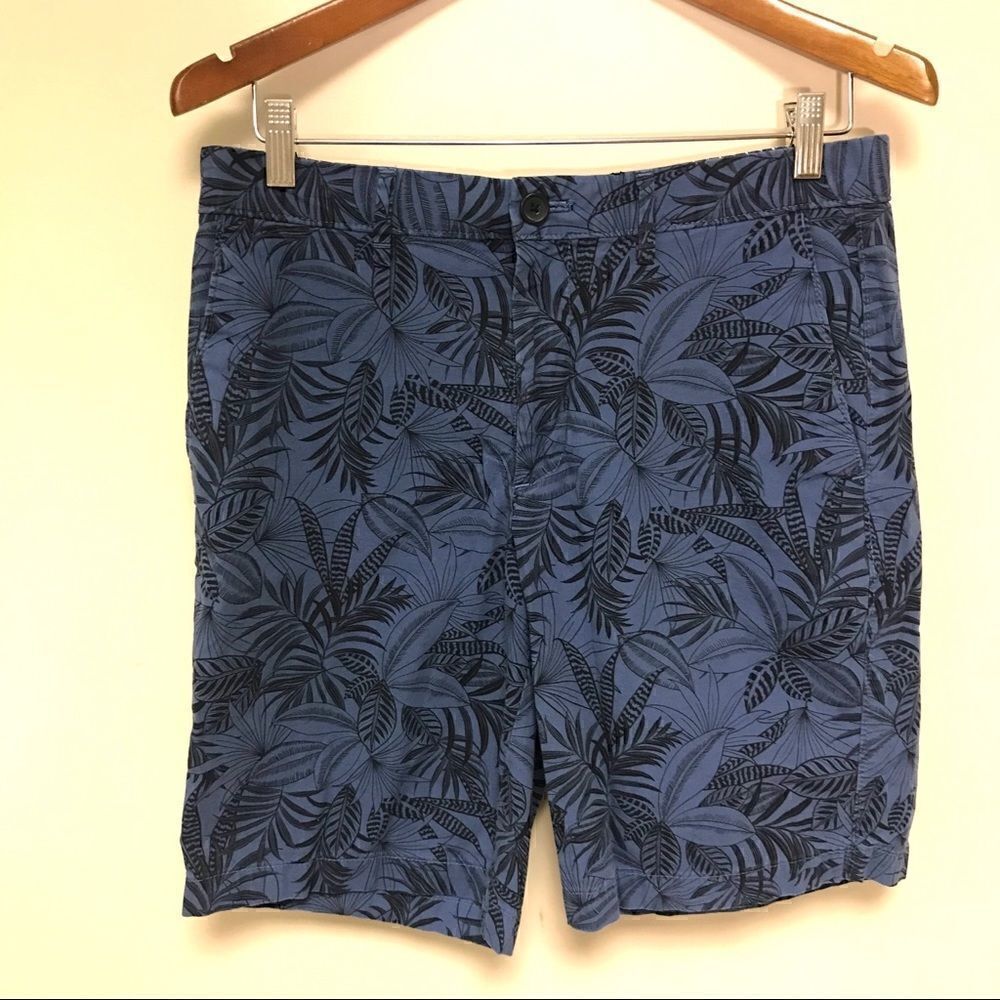 👠Banana Republic shorts.   Size 31